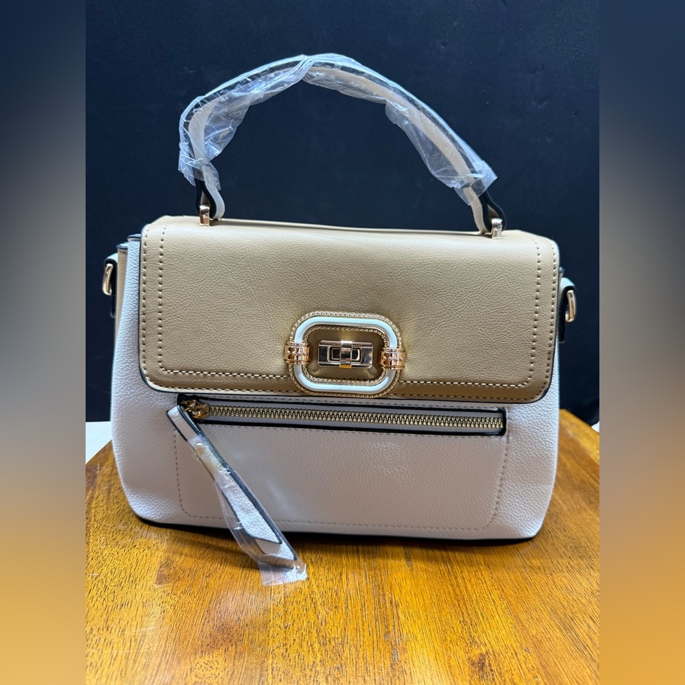 NEW Elegant VEGAN Two-Tone Tan/Cream Handbag/Crossbody Bag with Gold Tone Lock